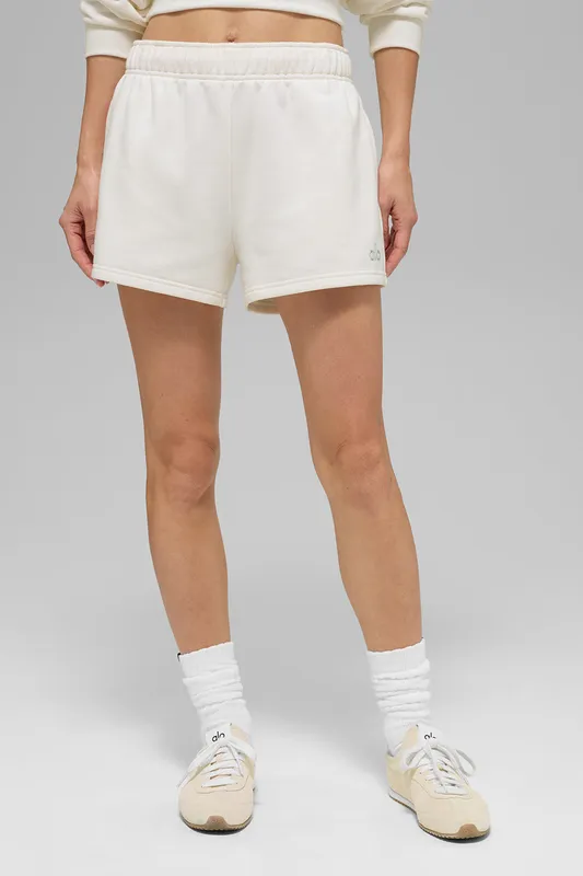 Accolade Short Ivory