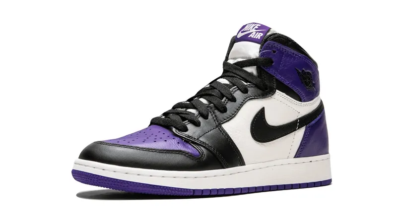 Air Jordan Retro "court