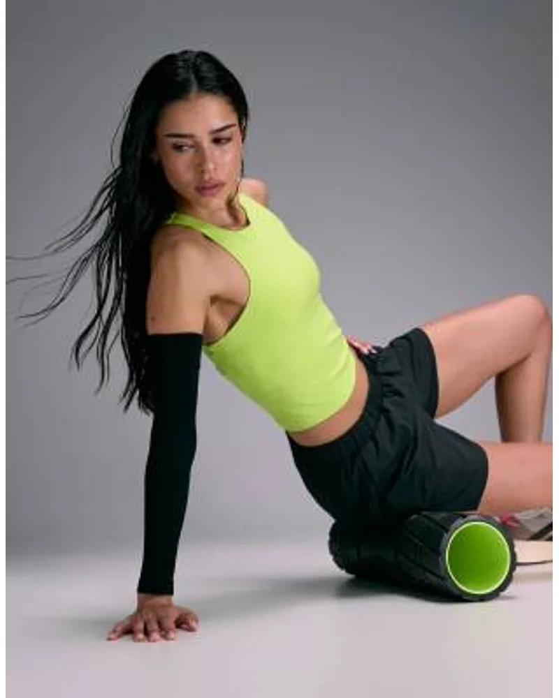 ASOS 4505 Premium Internal Support Running Vest in Lime