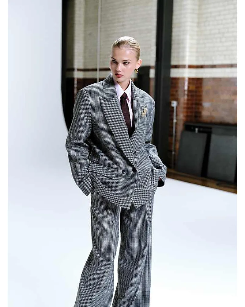 ASOS DESIGN Power Shoulder Blazer