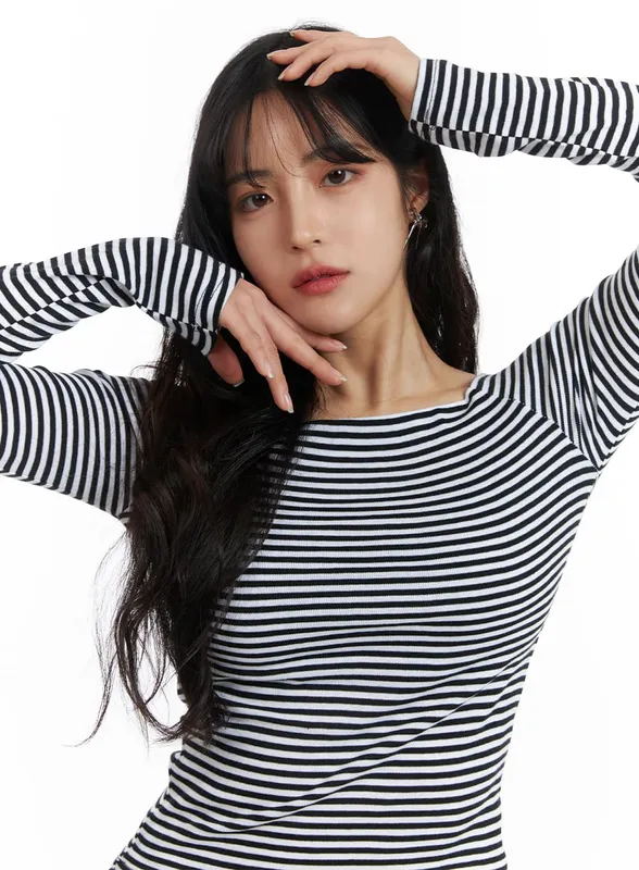 Boat Neck Stripe Tee Oj431