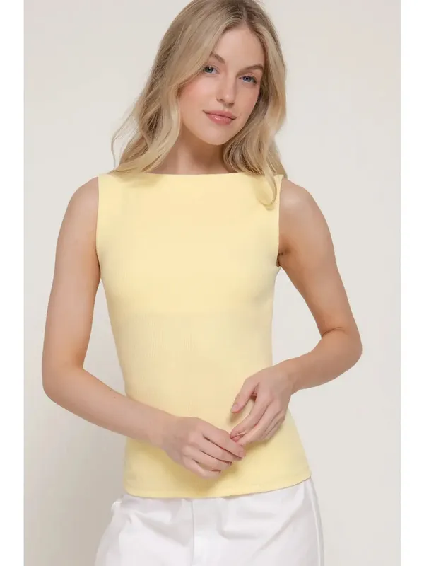 Butter Yellow Top