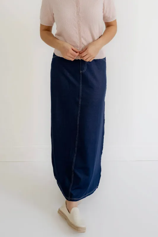 Caroline Knit Maxi Skirt In Navy