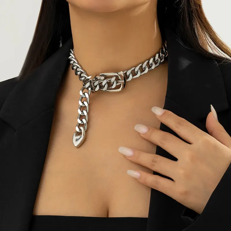 ' Chain Necklace