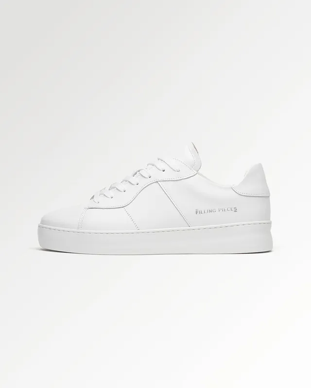 Court All White