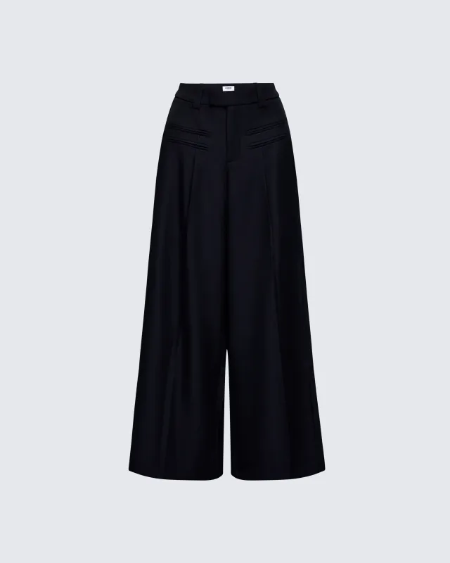 Cozbi Black Pressed Front