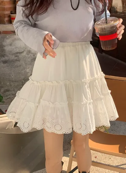 Cute Female Print White Black Retro
