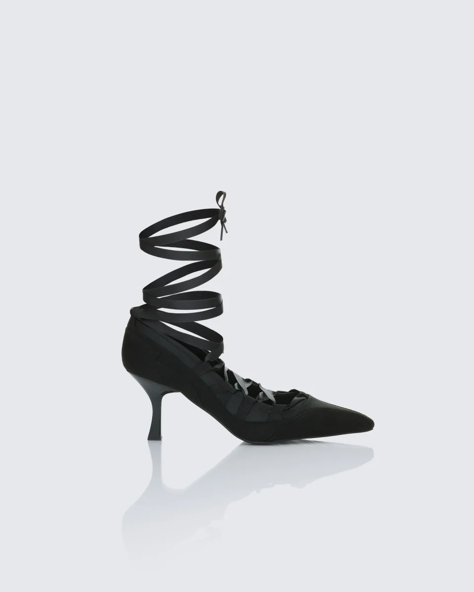 Dahlia Black Lace Up