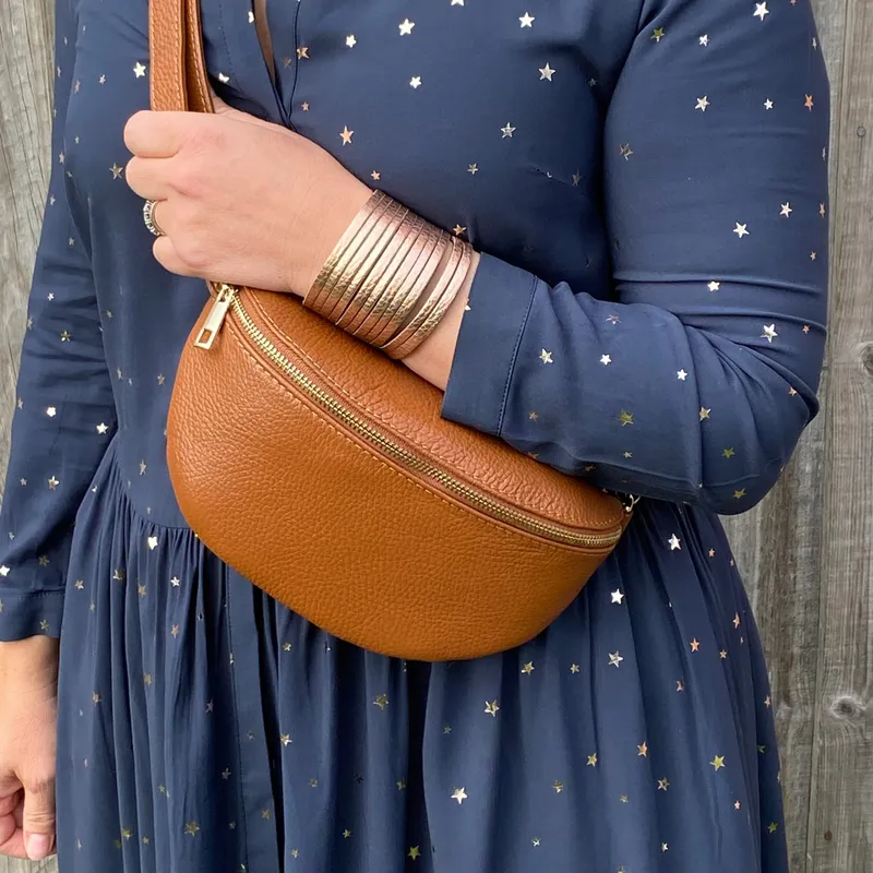 Dark Tan Crossbody Waist