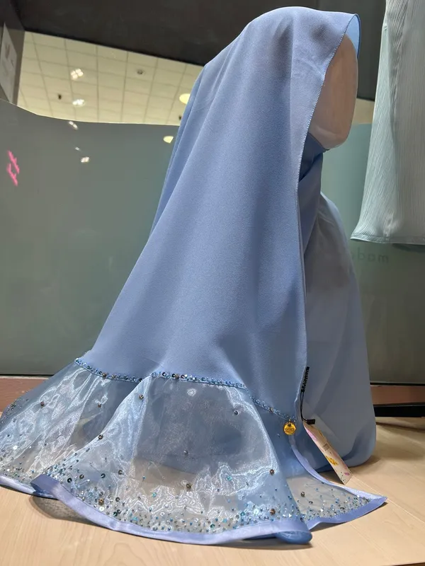 Flutter Sheer Jewel