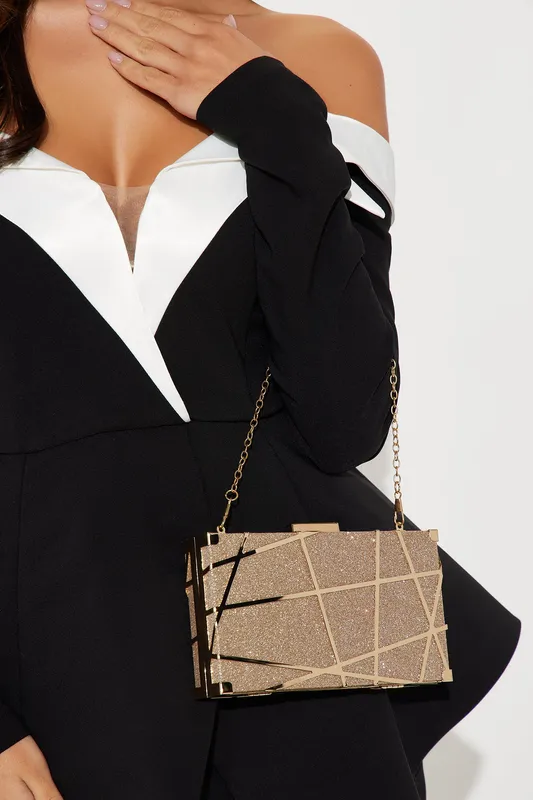 Golden Queen Clutch Gold