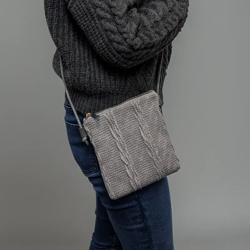 Knitted Crossbody Bag Dark Grey