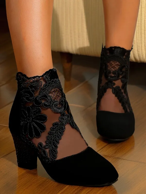 Lace-embroidered Mesh Chunky-heel Ankle Boots Black