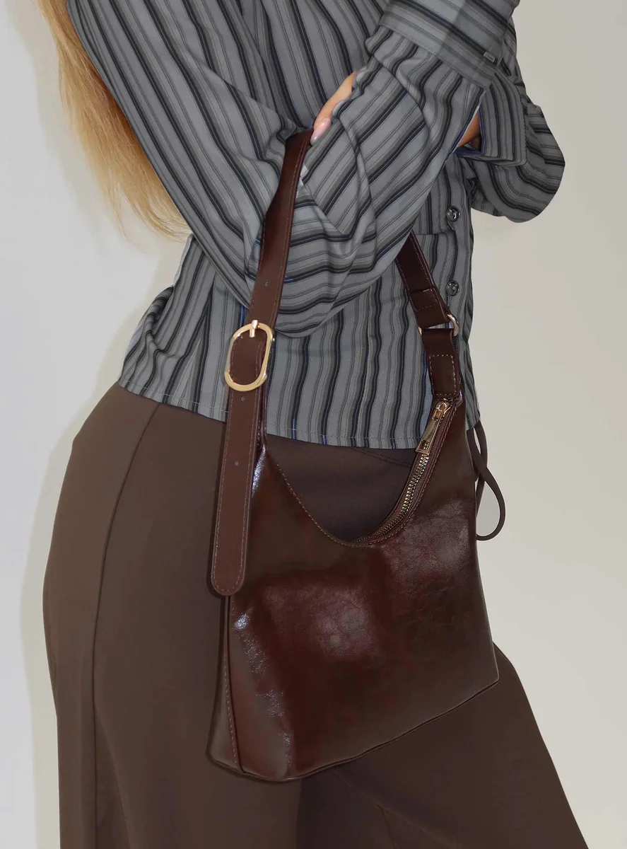 Lacen Medium Shoulder Bag
