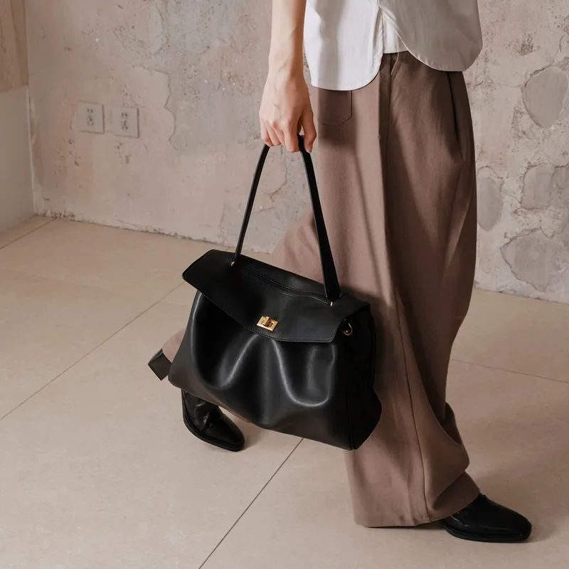 Lazy Retro Shoulder Bag