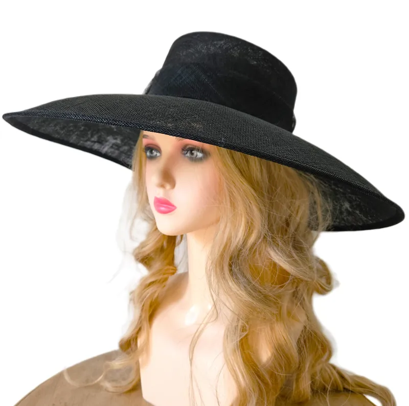 Low-Logo Black Baseball Cap