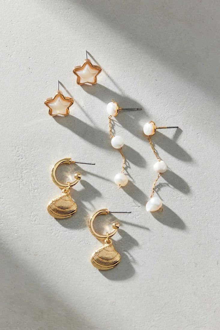 Pearls And Stars Earring Set