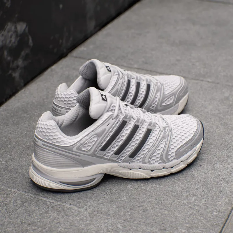 Retro Running Sneaker