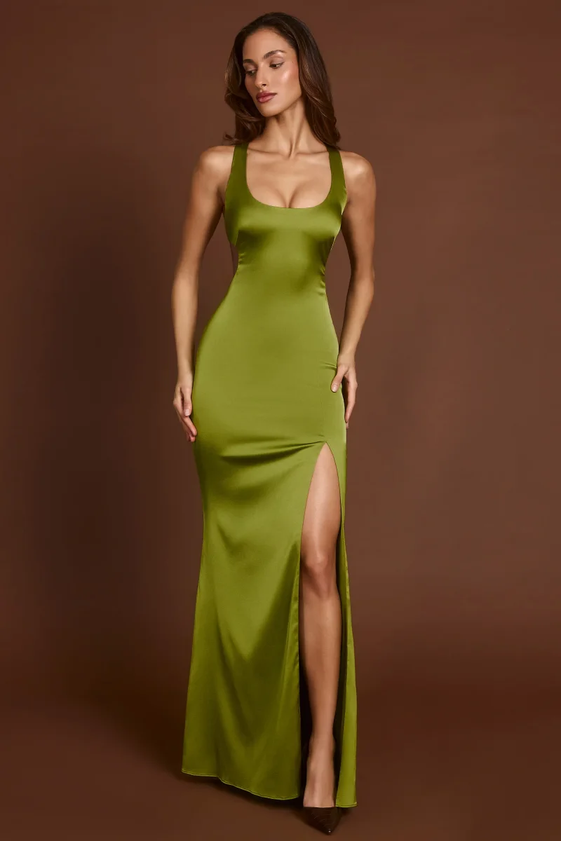 Scoop-neck Lace-up Back Maxi