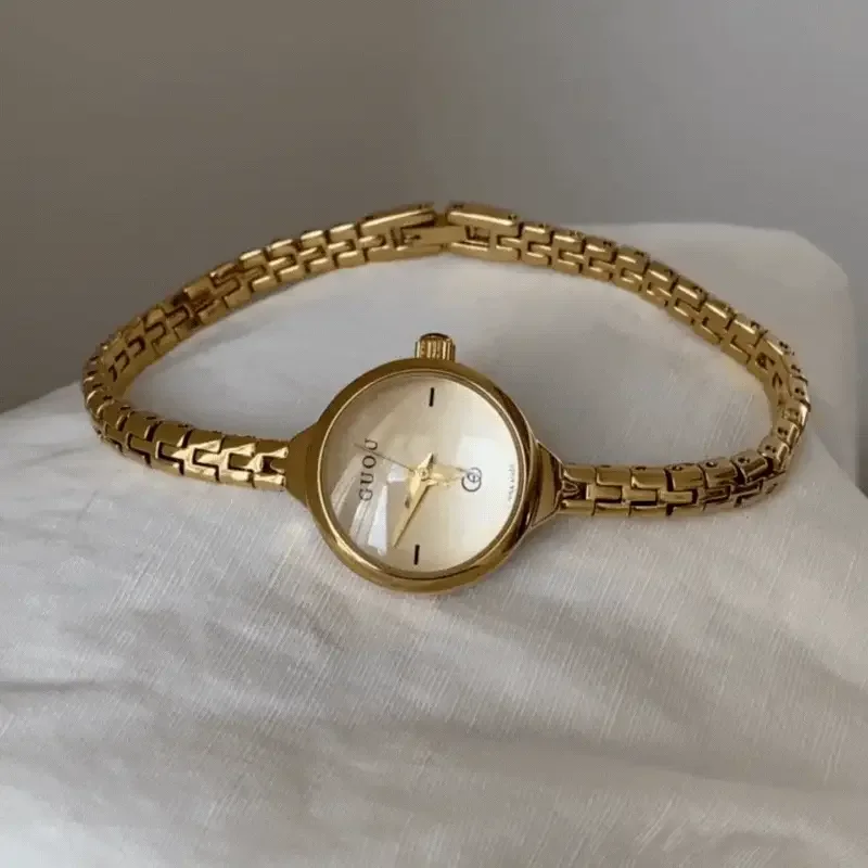 Elegant Minimalist Gold Watch