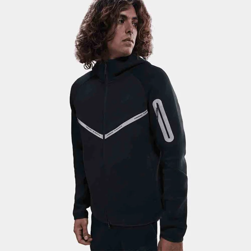 Tech Fleece