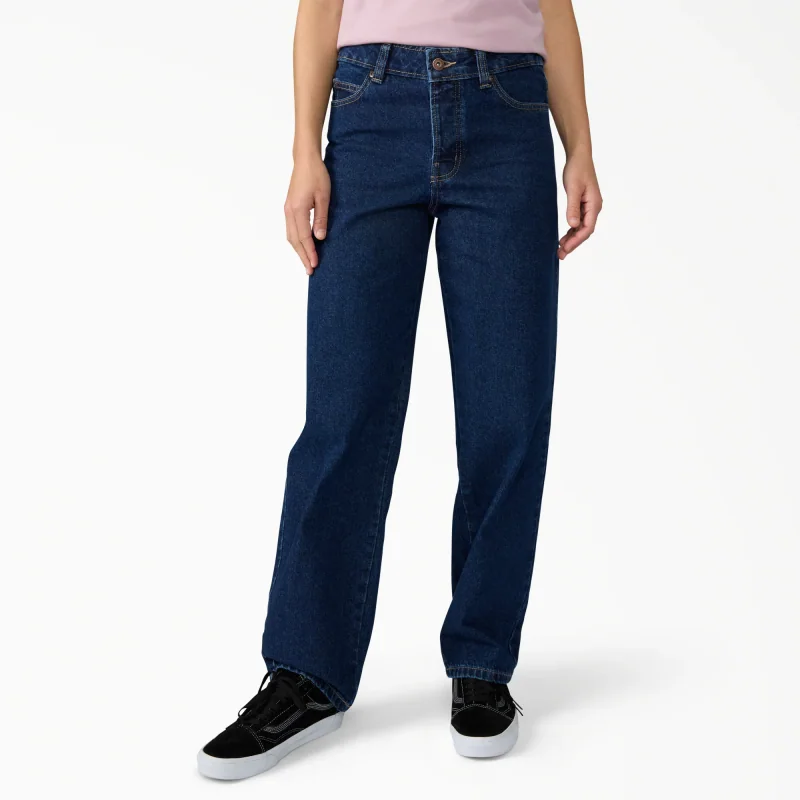Relaxed Straight Jeans