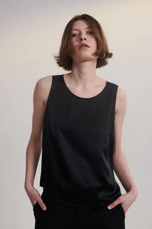 Silk Shell In Black
