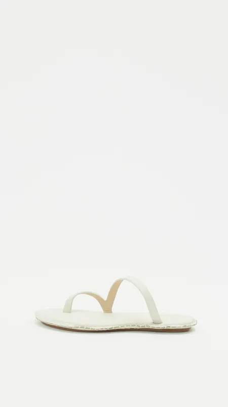 Strappy Sandals in Ivory