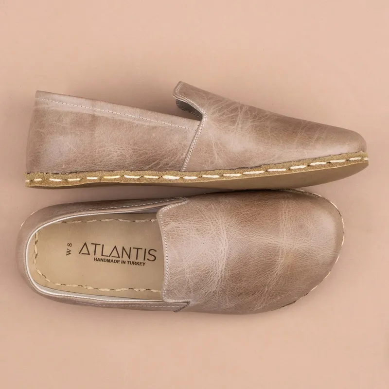 Tan Minimalists Loafers