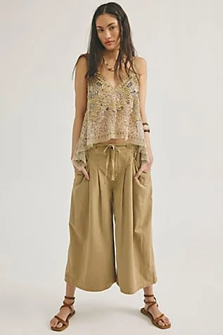 Telluride Wide-Leg Crop Pull-On Solid Pants
