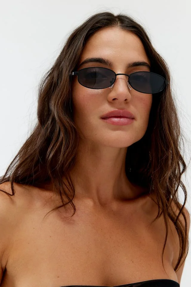 UO Clean Metal Rectangle Sunglasses