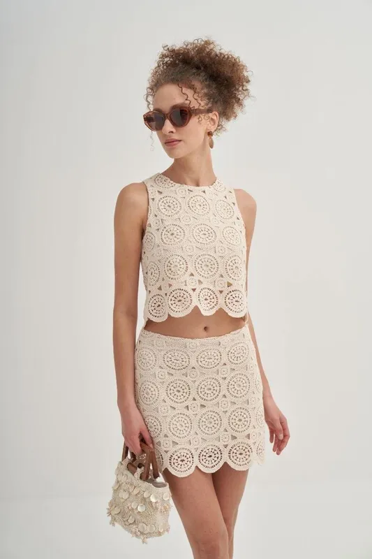 Top Ivory