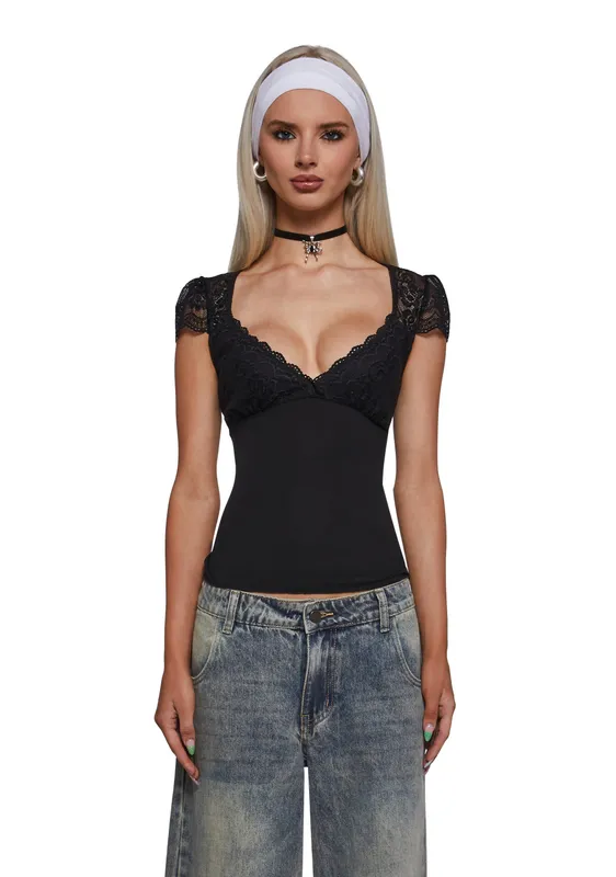 Top Romance Lace Top Black