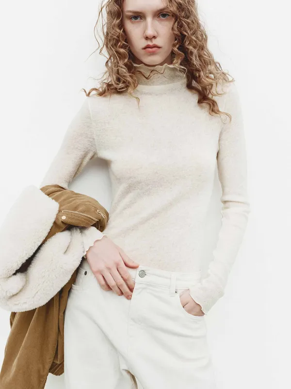 Turtleneck Wool Knit Top