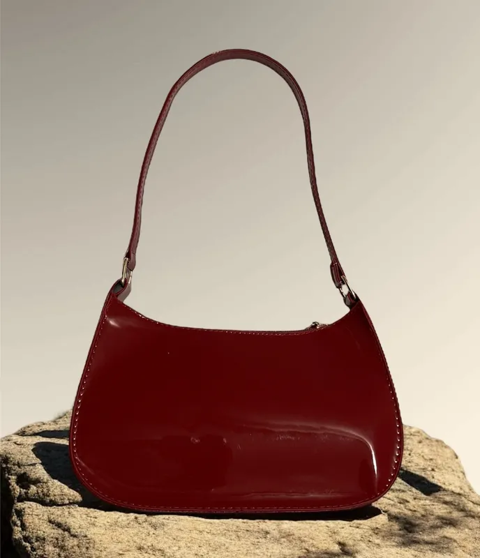 Verona Maroon